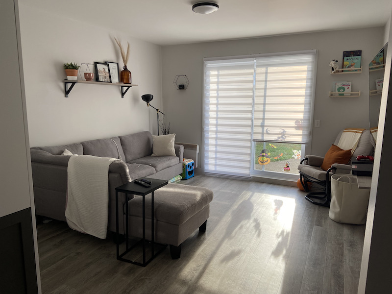sitting area